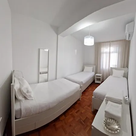 Apartment Downtown Flats 2 *